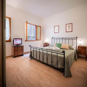 Novella Benedicta Apartamento Florença