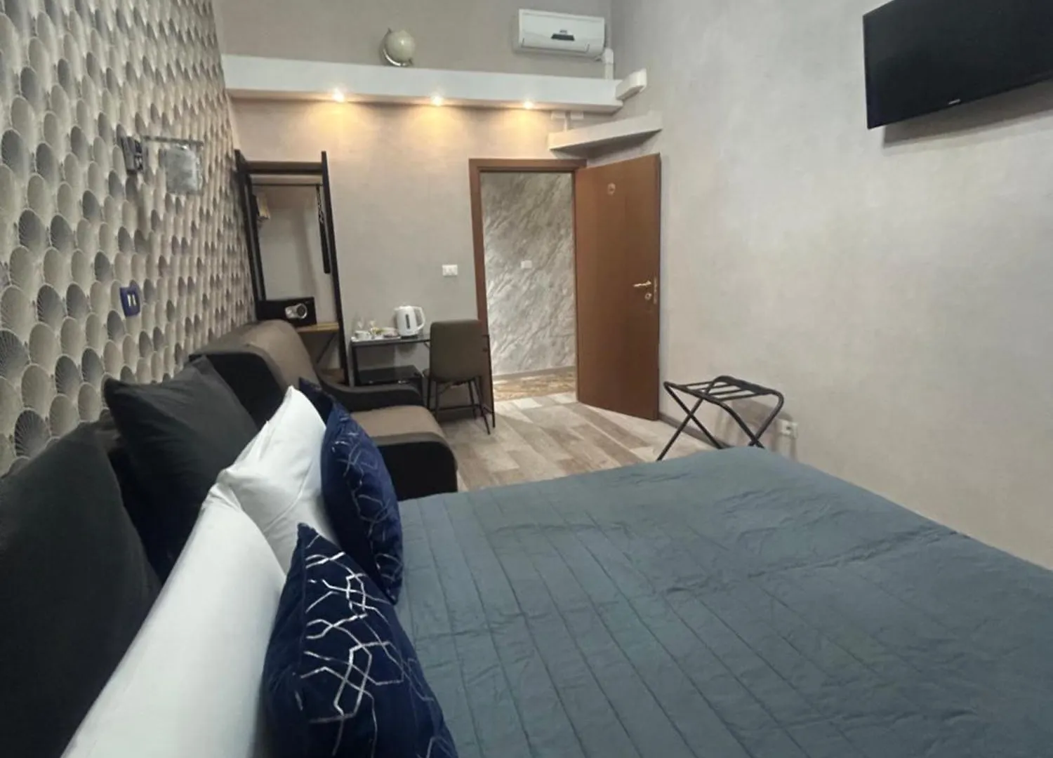 Vanella Rome Domus 2*,