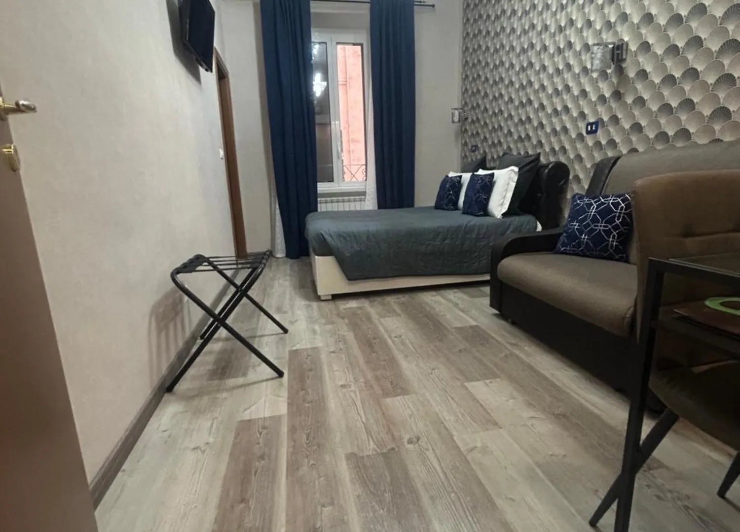 Vanella Rome Domus